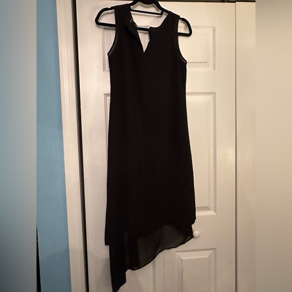 Elegant Black Sleeveless Dress